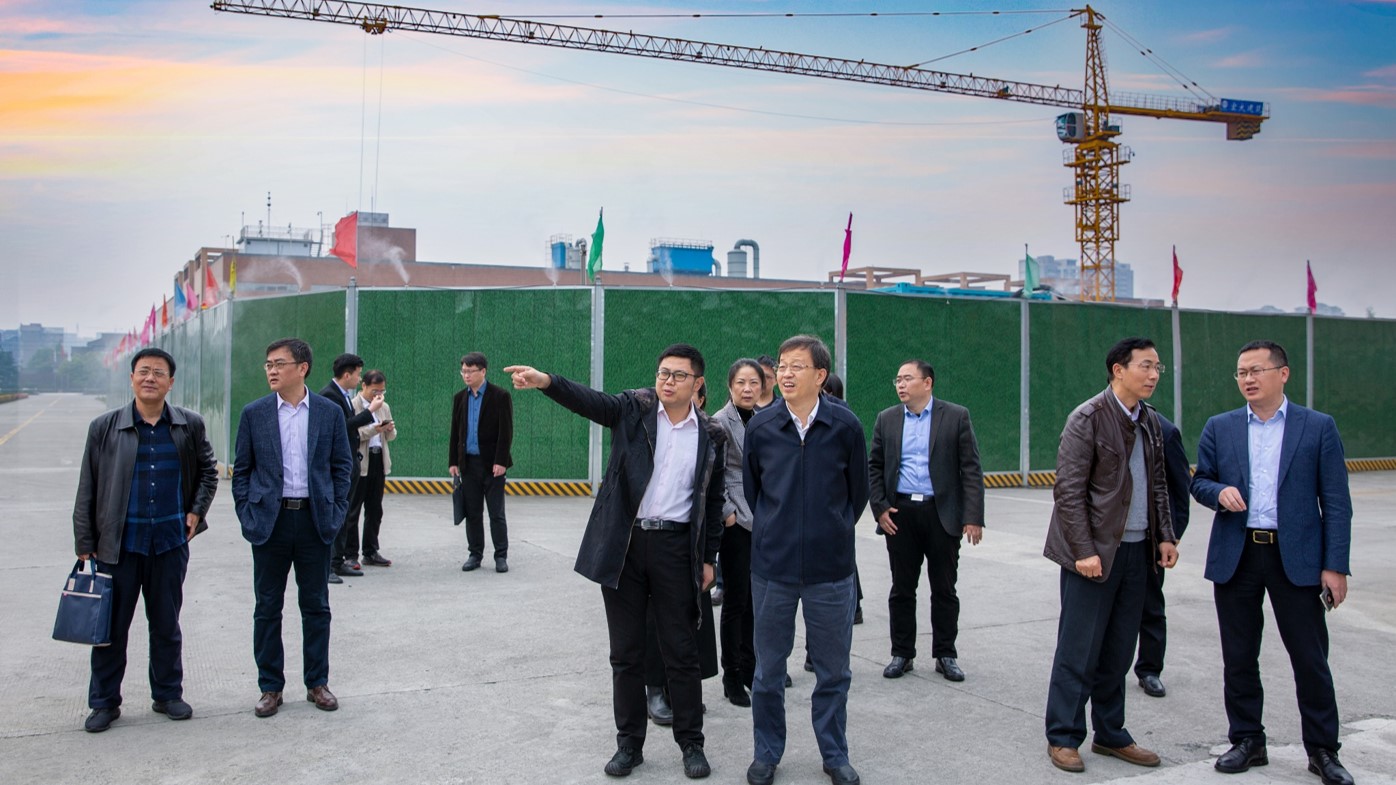 江苏省政府参事调研华体平台药业，共话川药发展之路